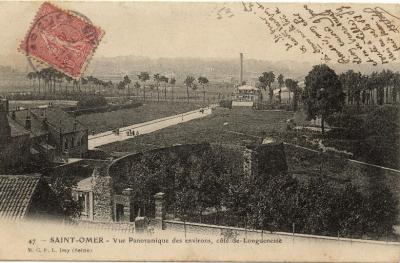 On aperçoit la rue de longueville qui à l'époque était le chemin faubourien qui menait au village de Longuenesse.